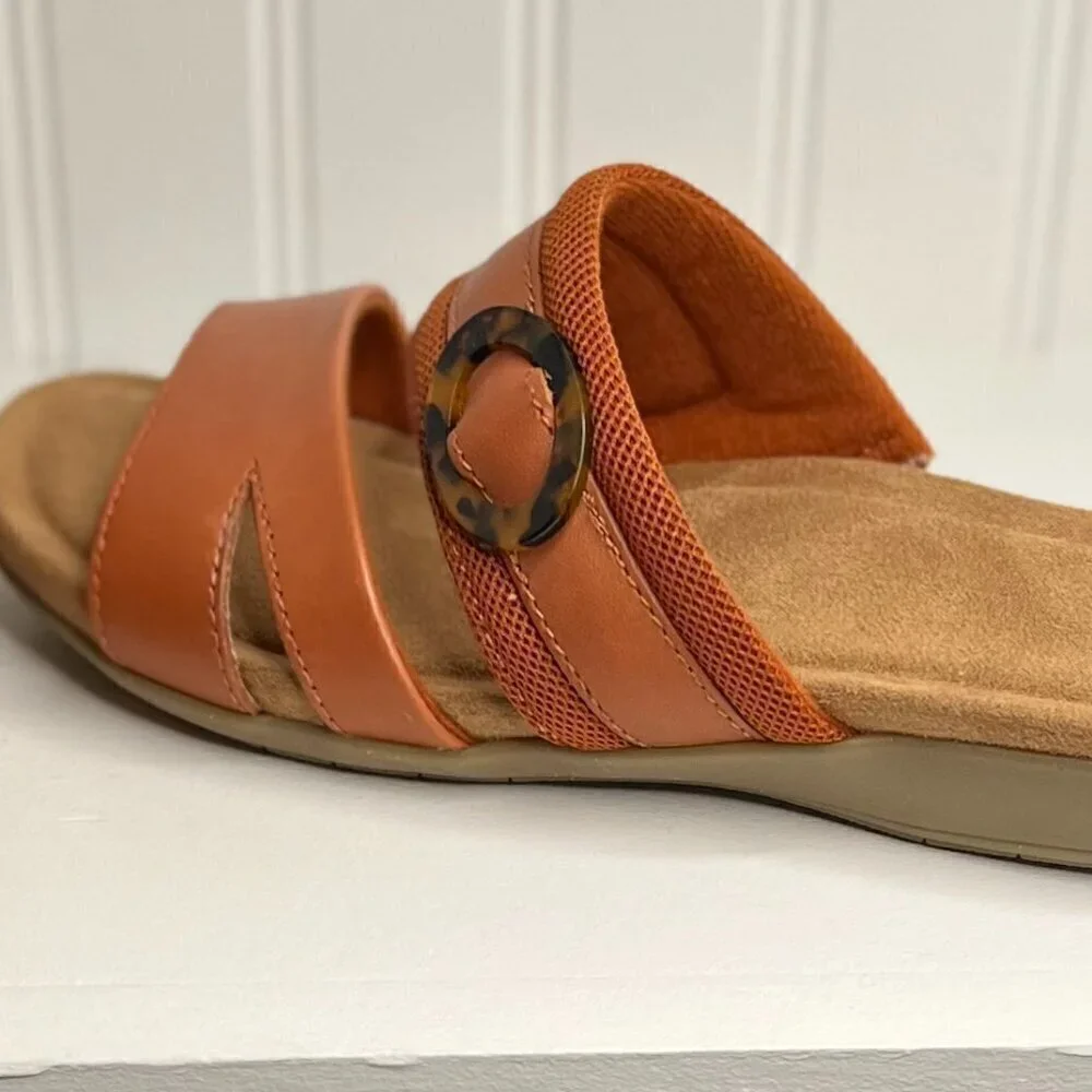 Earth Origins BRYNLEY WOMENS LEATHER BUCKLE WEDGE SANDALS Size 7.5 W